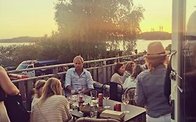 Surfviken Glamping&B&B